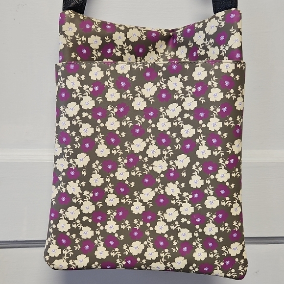 Stone Mountain Floral Crossbody Bag Water Resistant - Picture 5 of 10